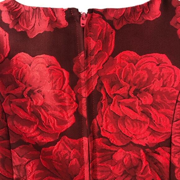 The Children’s Place Holiday Red Floral Fit & Flare Dress Sz 8 - Picture 4 of 6